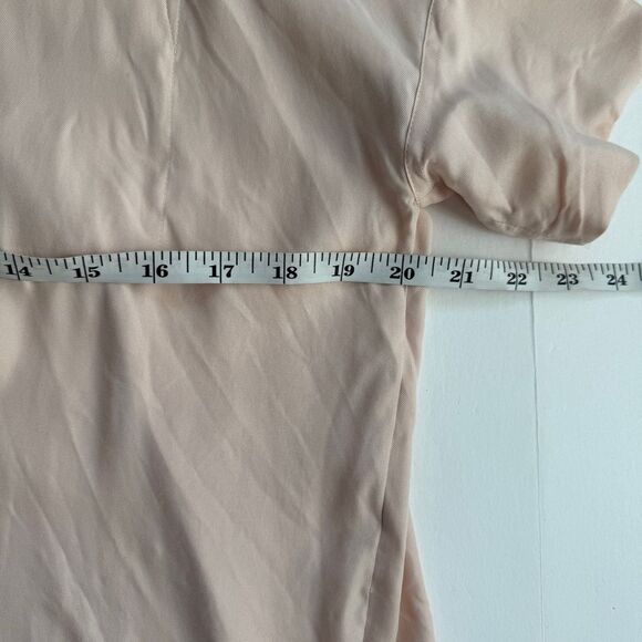 Vince Utility Pocket Stitch Short Sleeve Shirt Rose Water Size X-Small NWT - Picture 6 of 6